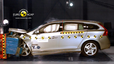 Volvo V60 crash-test