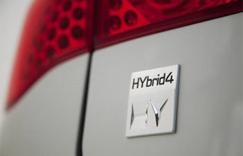 Peugeot HYbrid4