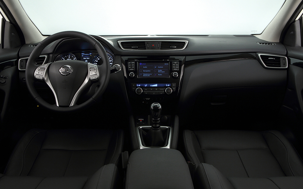 Nissan Qashqai 2 interieur