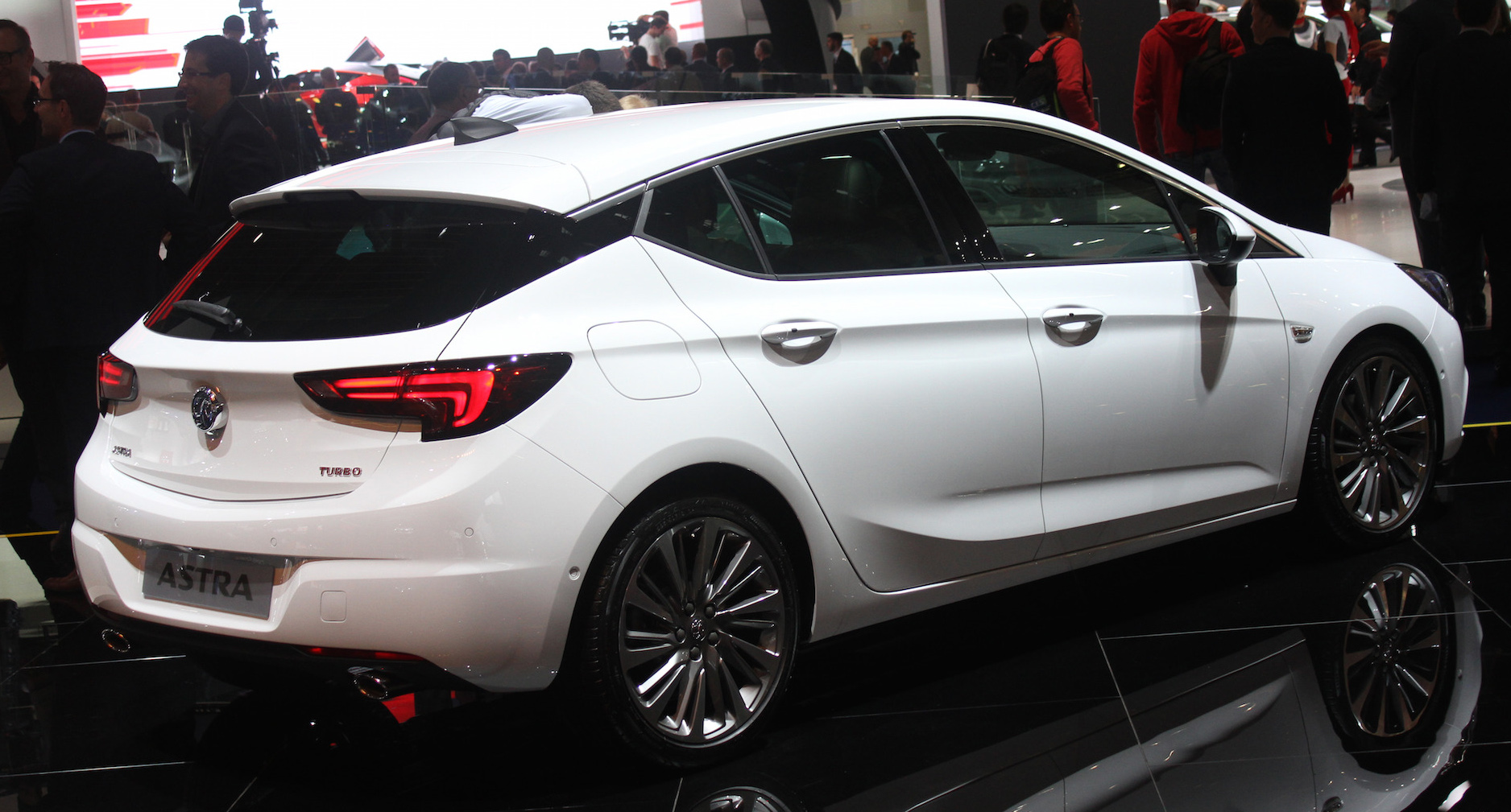 nouvelle opel astra francfort