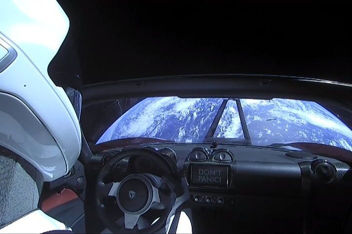 tesla roadster espace