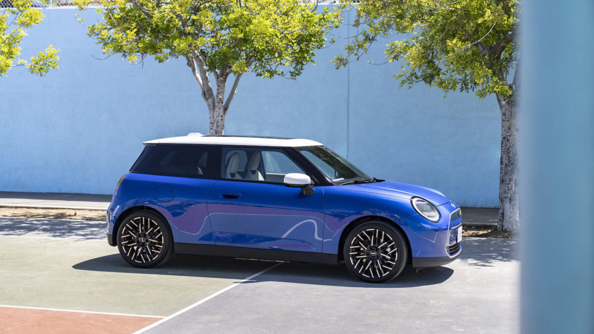 mini electric 2023