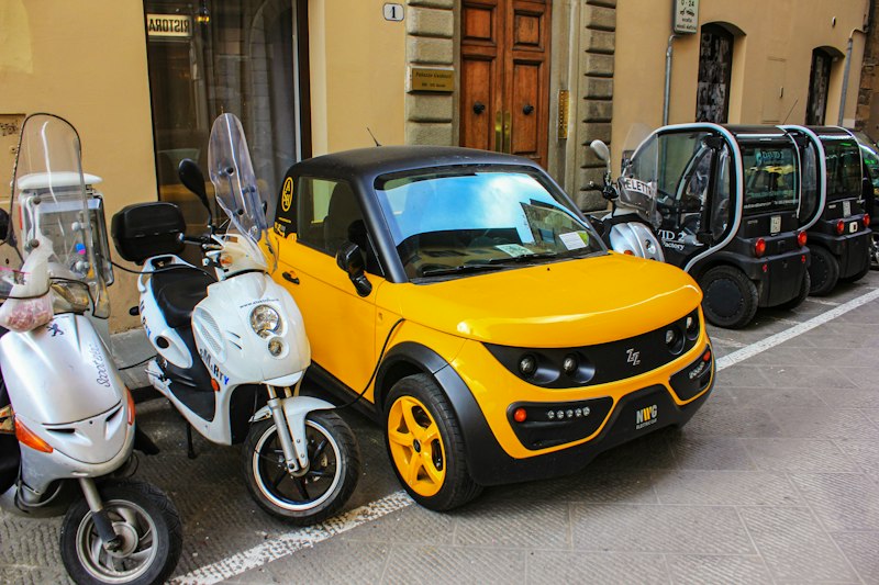 voiturette electrique aide 2000 euros