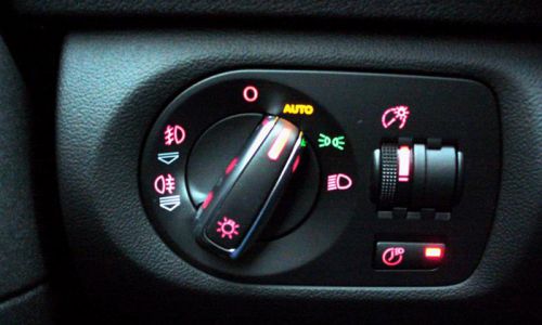 Comment effectuer une remise à neuf de vos phares? - Guide Auto