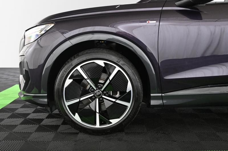 audi q4 e-tron 35 s-line+ matrix / mmi / dynamic-pack / 21 photo 8