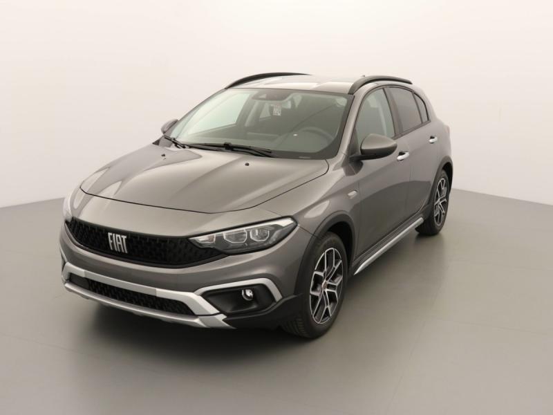 fiat tipo cross hybrid photo 1