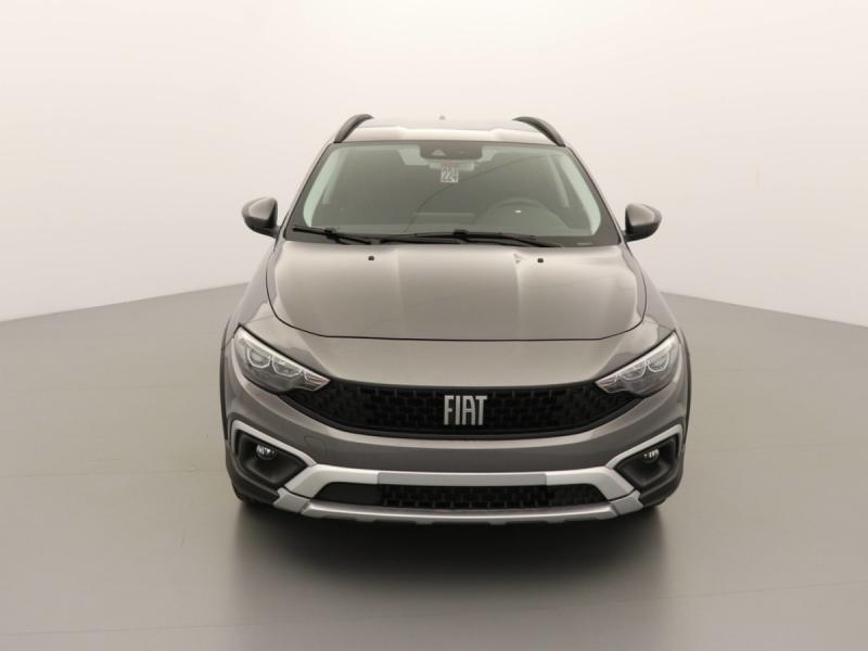 fiat tipo cross hybrid photo 3