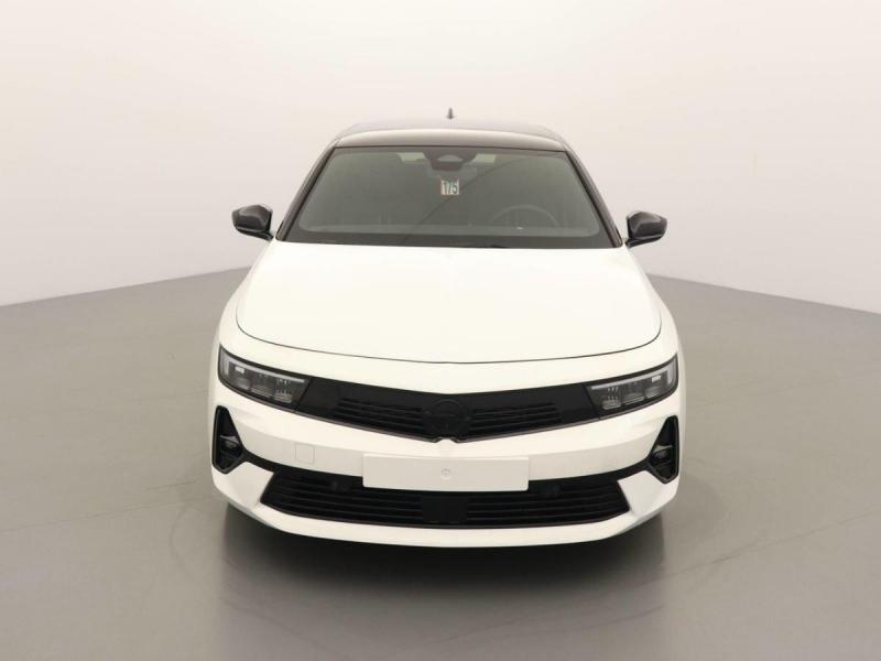 opel astra gs 1.6 hybrid 180 photo 3