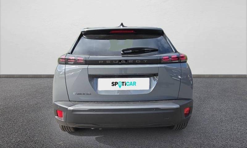 peugeot e-2008 electrique 50 kwh 136 ch allure photo 5