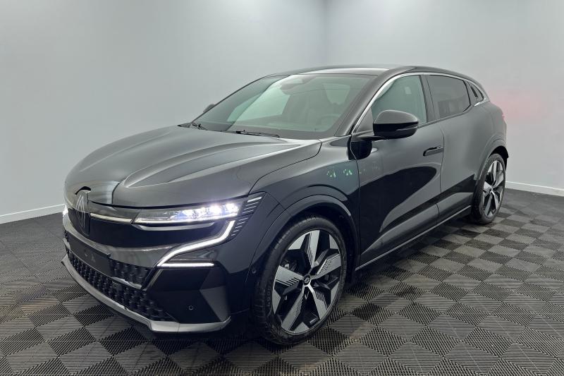 renault mgane e-tech lectrique 220 ch autonomie confort techno noir etoil avec 4000 d'quipements inclus photo 1