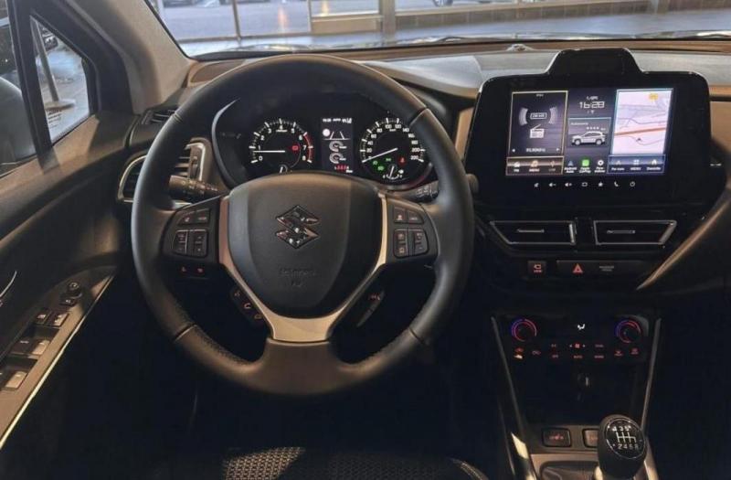 suzuki s-cross 1.4 boosterjet allgrip hybrid style photo 6