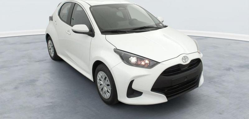 toyota yaris hybride 116h dynamic photo 1