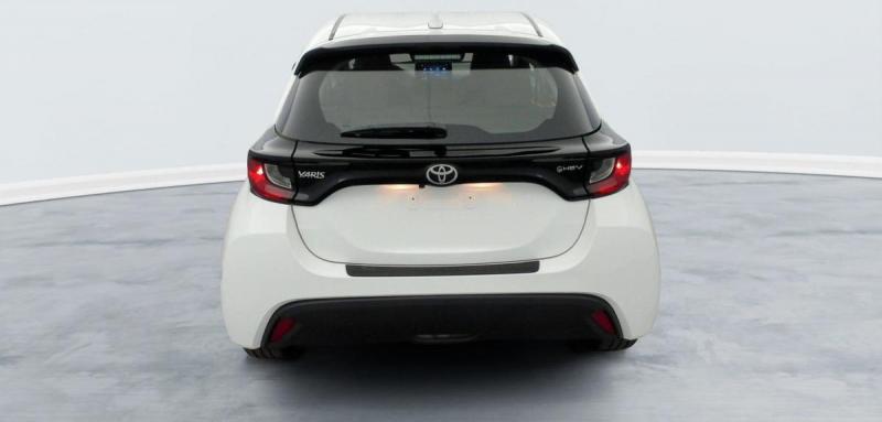 toyota yaris hybride 116h dynamic photo 6