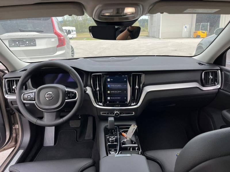 volvo v60 ultimate dark t6 phev 350hp awd geartronic photo 7