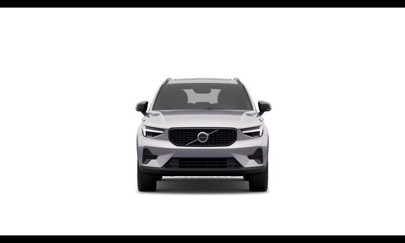 volvo xc40 b3 163ch plus dct 7 photo 2