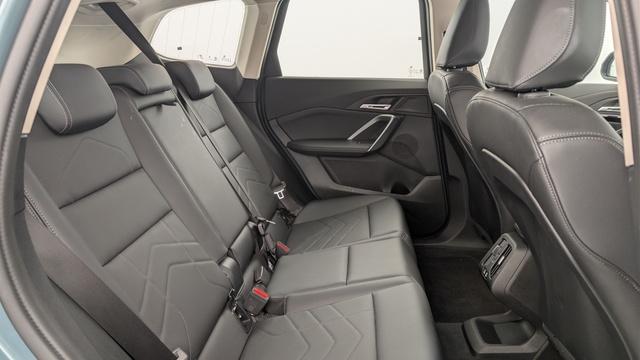 bmw x1 xdrive 25e 245ch dkg7 xline photo 10