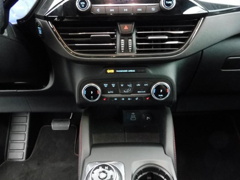 ford kuga 2.0 tdci 120ch st-line powershift photo 7