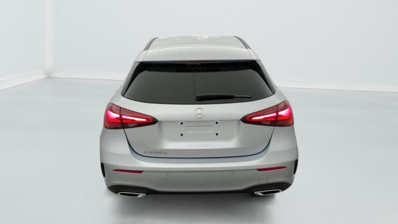 mercedes classe a 200 d 8g-dct amg line photo 6