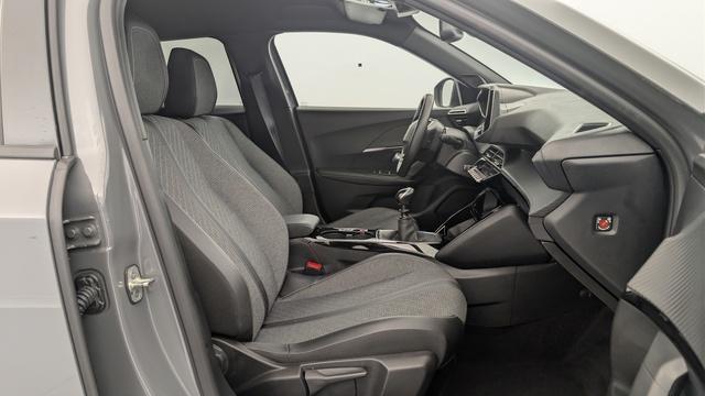 peugeot 2008 100 s&s bvm6 allure photo 9