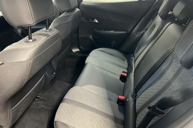 peugeot 2008 100 s&s bvm6 allure photo 10