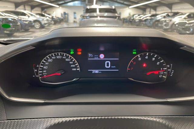 peugeot 2008 100 s&s bvm6 style photo 9