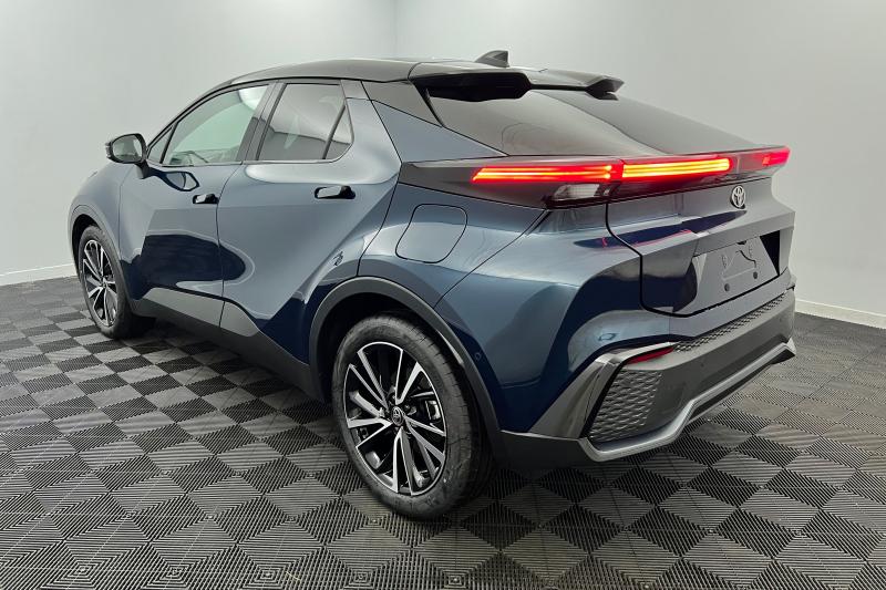 toyota c-hr hybride rechargeable 225 collection premiere bleu persan - toit noir - v�hicule d'occasion avec 3500 km photo 4