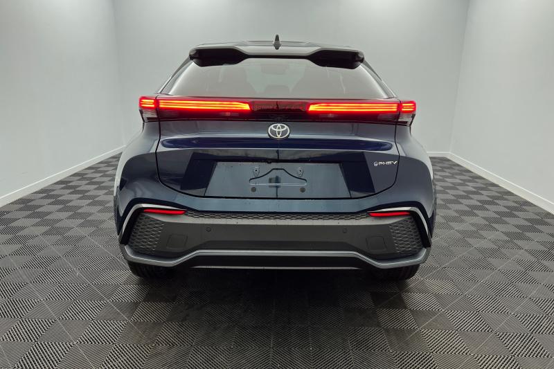toyota c-hr hybride rechargeable 225 collection premiere bleu persan - toit noir - v�hicule d'occasion avec 3500 km photo 5